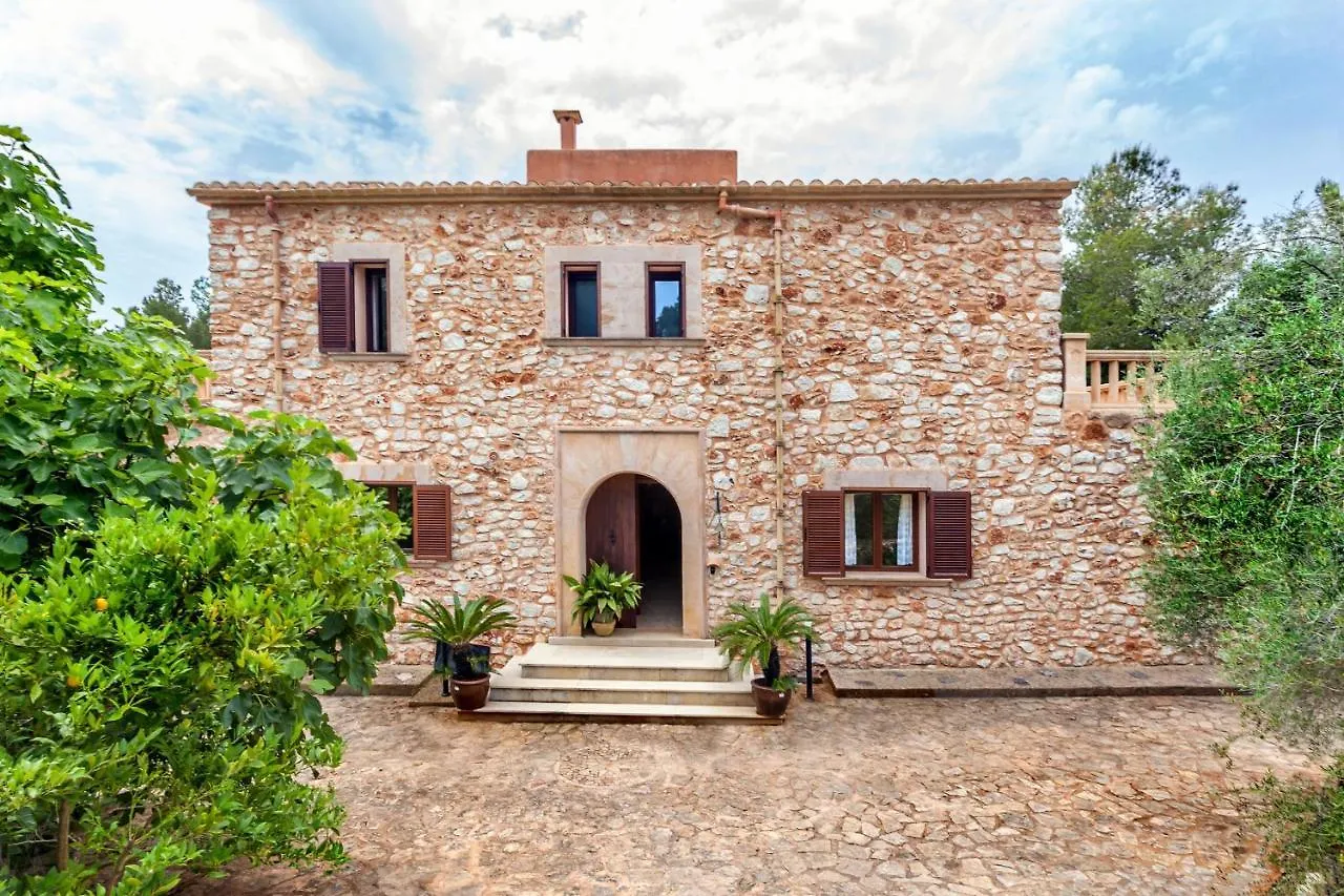 منزل ريفي Cala D´Or Pine Tree Finca Espiga إسبانيا